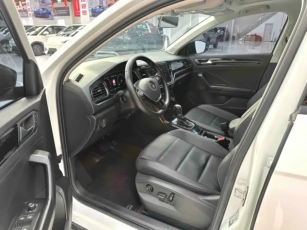 Volkswagen T-Roc 2022 из CN, фото 5