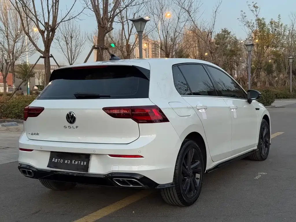 Volkswagen Golf 2022 из CN, фото 7