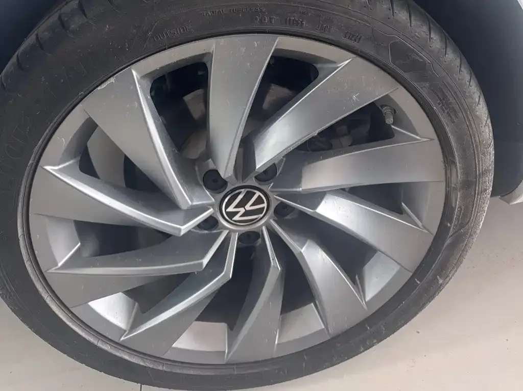 Volkswagen CC — фото 4