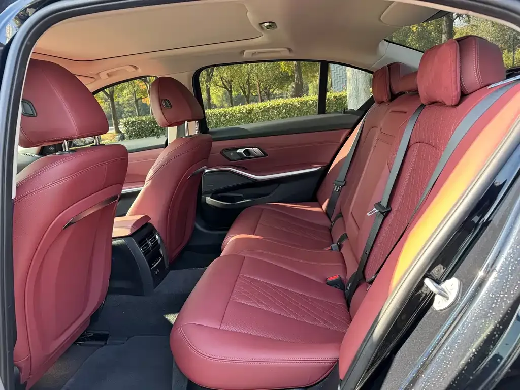 BMW i3 2024 из CN, фото 6