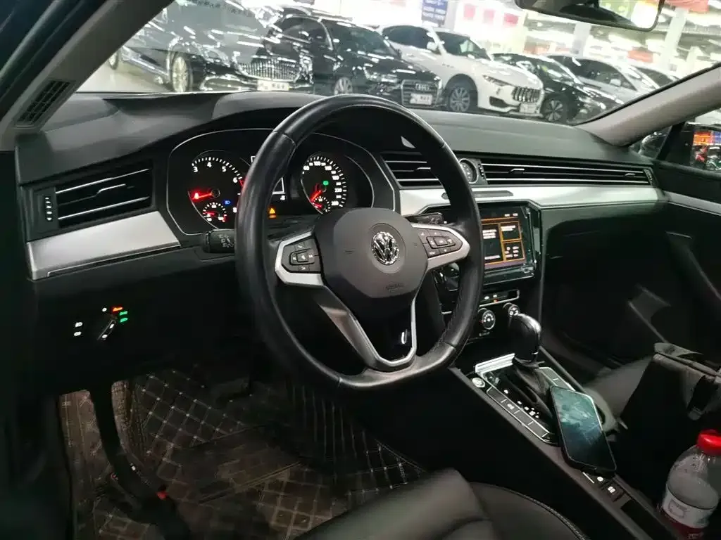 Volkswagen Magotan 2024 из CN, фото 10