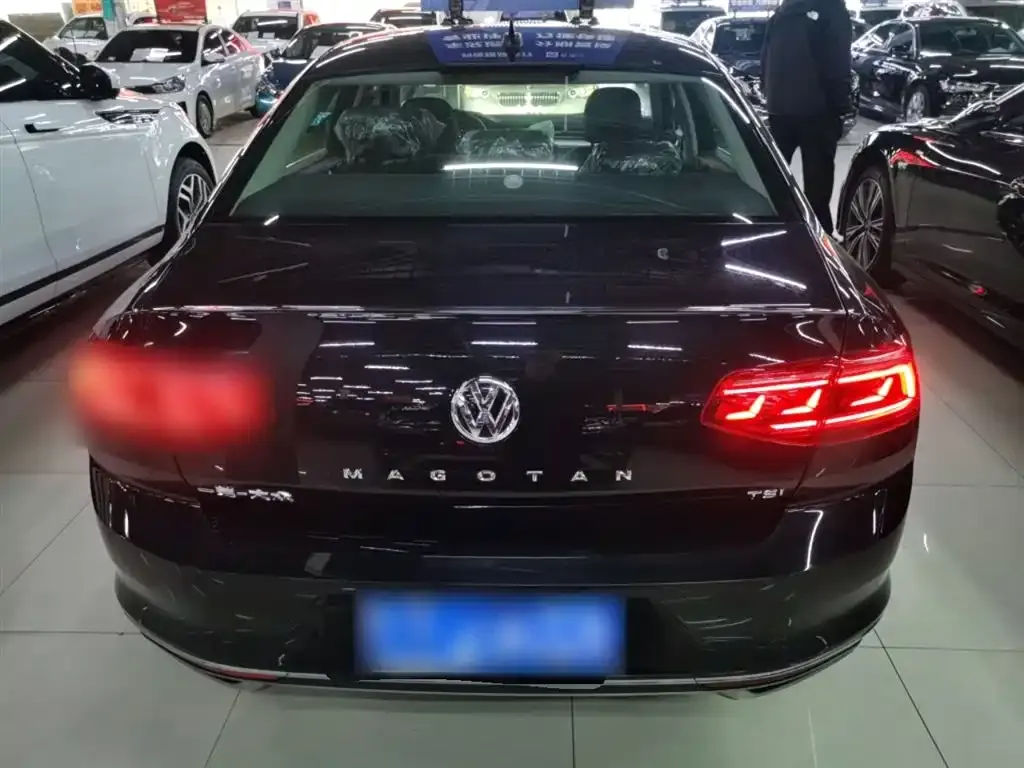 Volkswagen Magotan 2024 из CN, фото 6