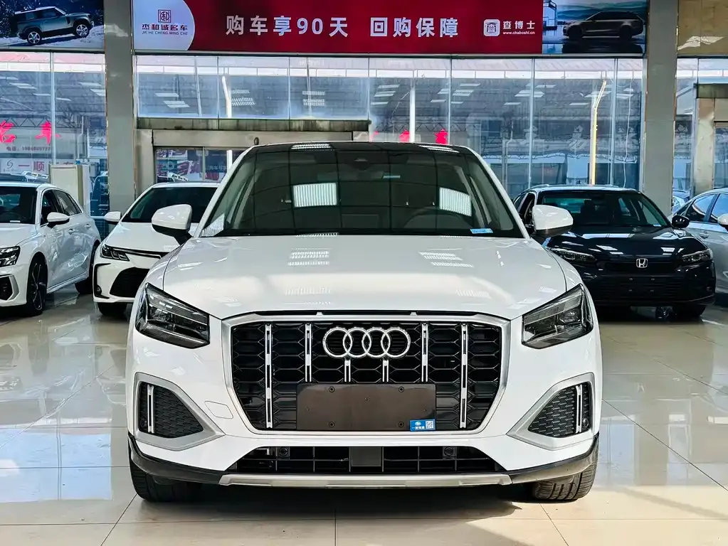 Audi Q2L 2022 из CN, фото 2