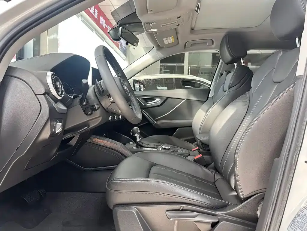 Audi Q2L 2022 из CN, фото 4