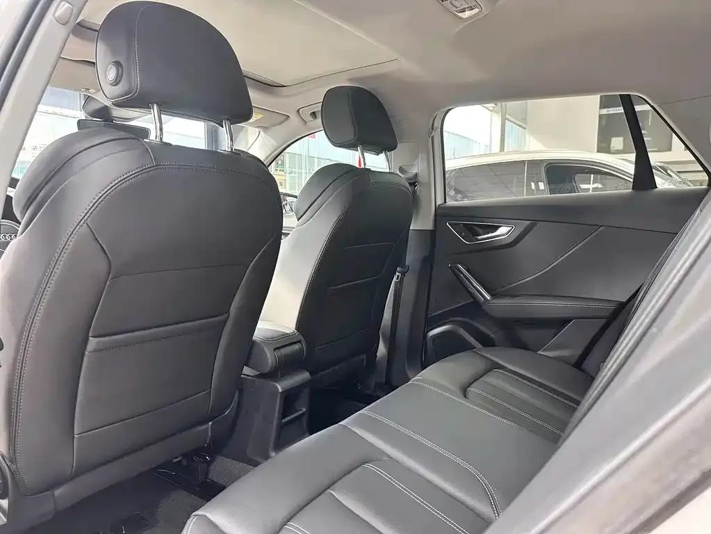 Audi Q2L 2022 из CN, фото 6
