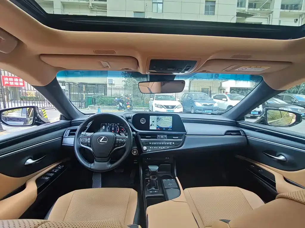 Lexus ES 2022 из CN, фото 8