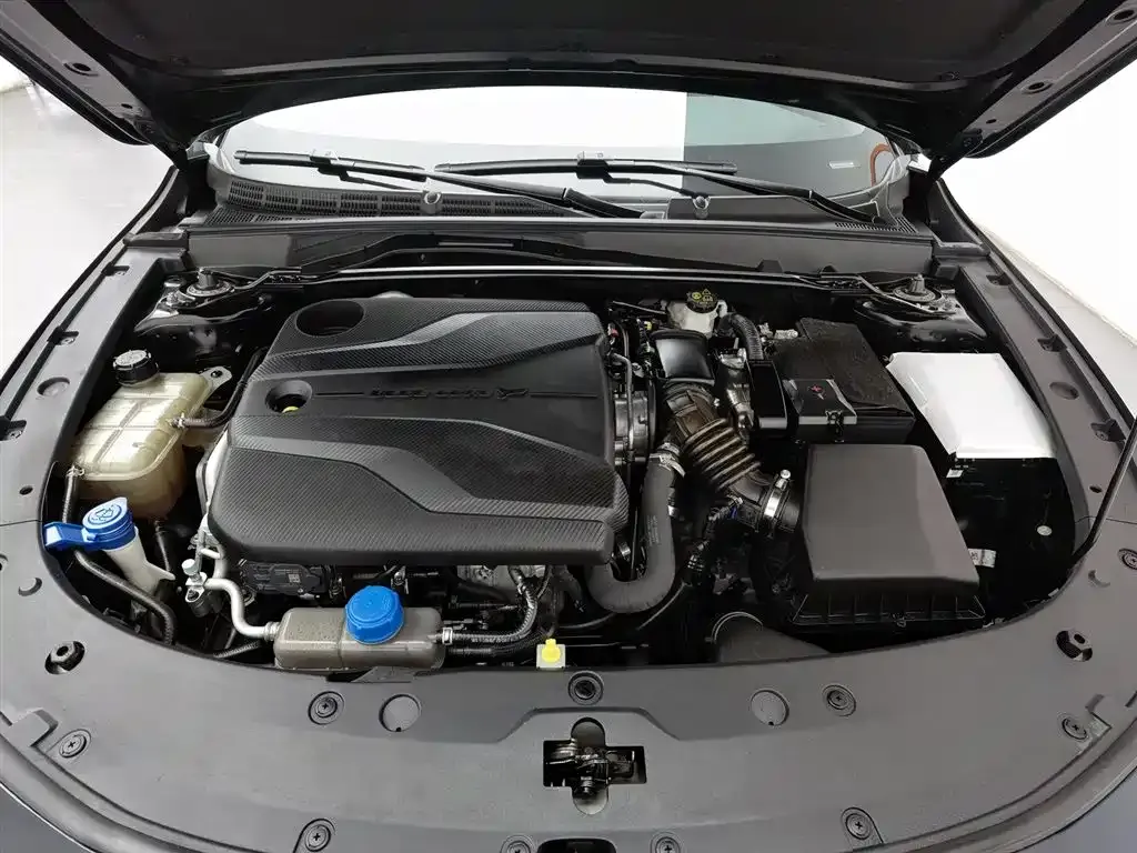 Changan UNI-V 2022 из CN, фото 6