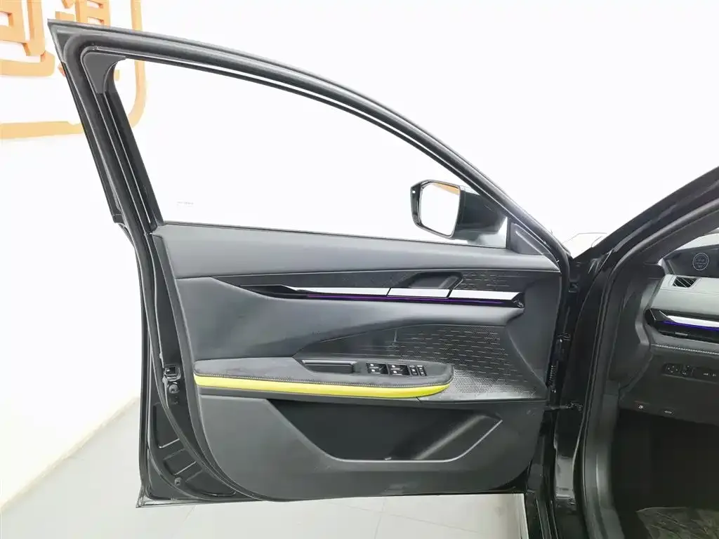 Changan UNI-V 2022 из CN, фото 8