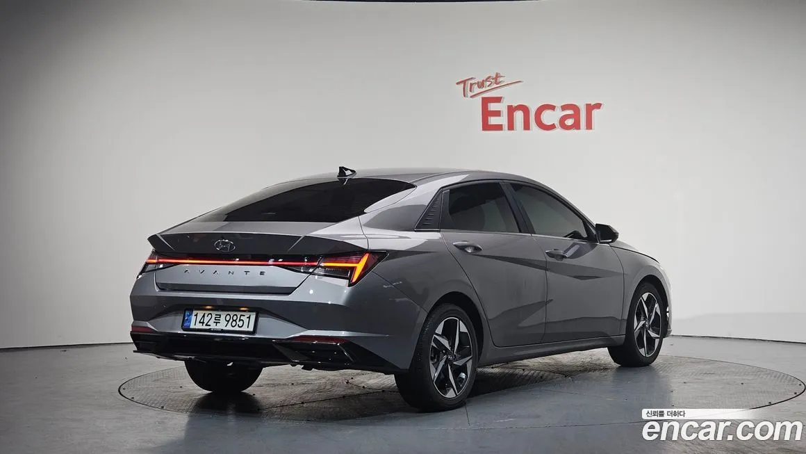 Hyundai AVANTE — фото 2
