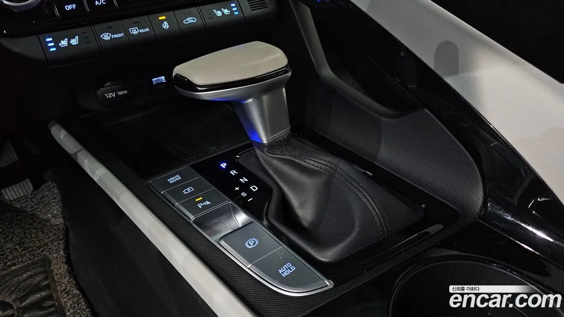 Hyundai AVANTE — фото 9