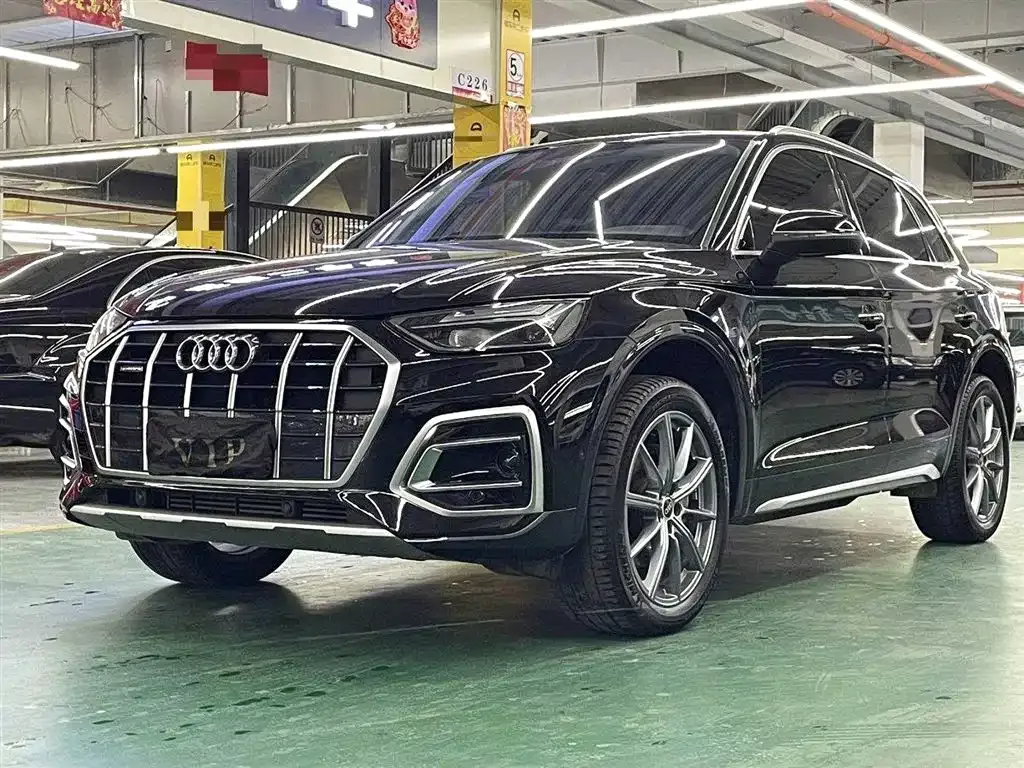 Audi Q5L 2022 из CN, фото 2