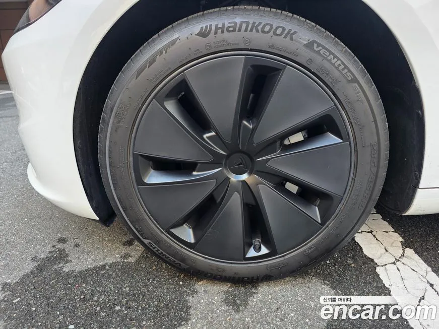 Tesla Model 3 2025 из KR, фото 8