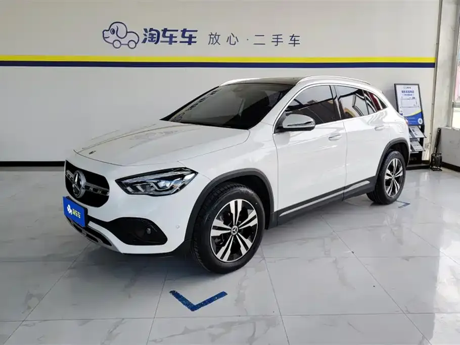 Mercedes-Benz GLA 2023 из CN, фото 1