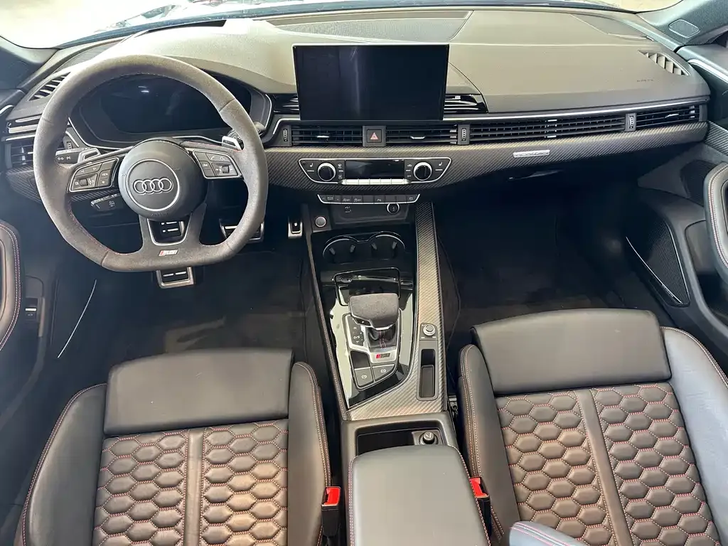 Audi RS 5 2024 из CN, фото 6