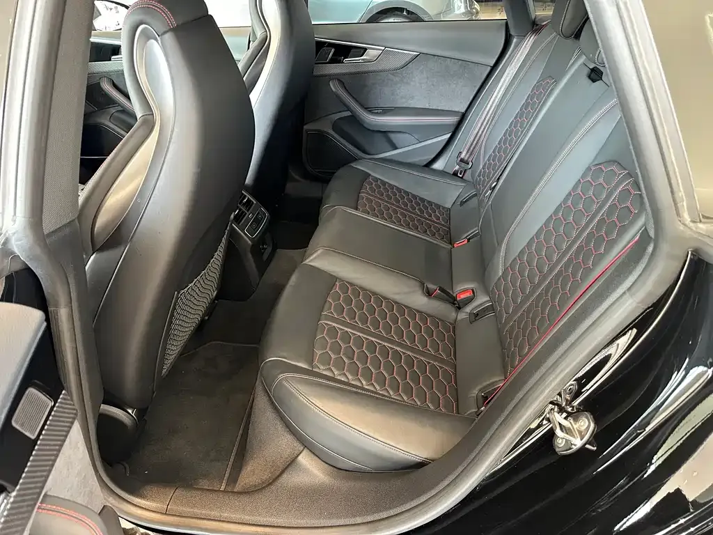 Audi RS 5 2024 из CN, фото 7
