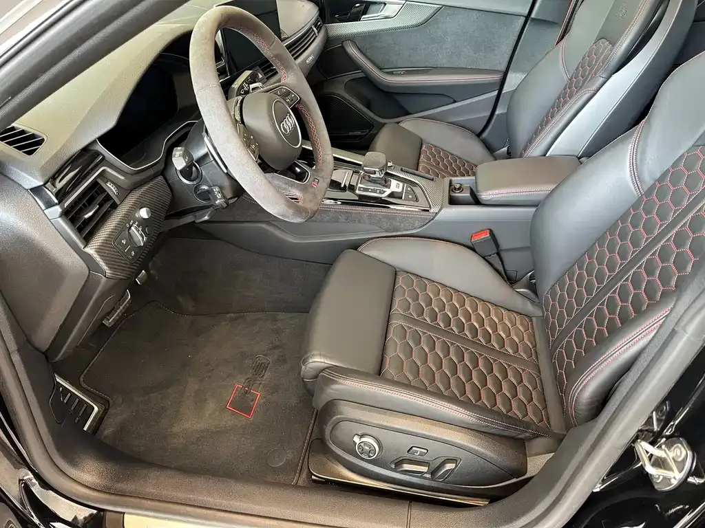 Audi RS 5 2024 из CN, фото 8