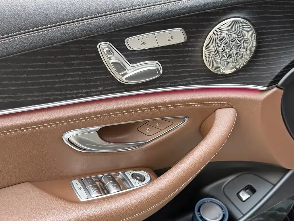 Mercedes-Benz E-Class 2022 из CN, фото 10