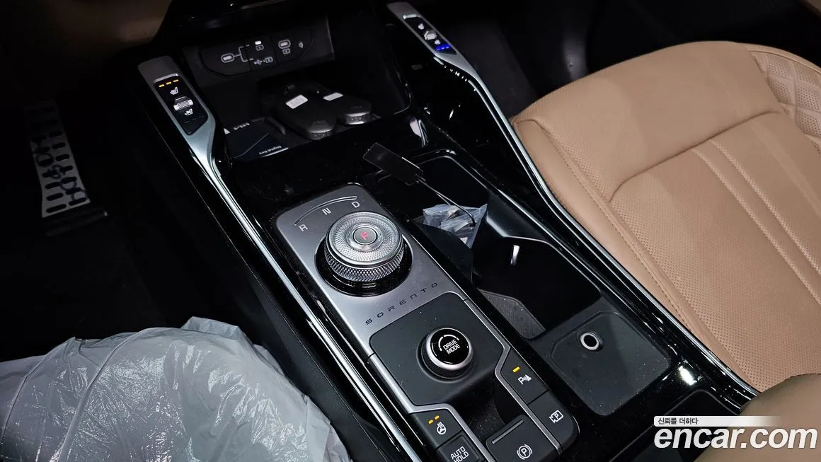 Kia Sorento — фото 9