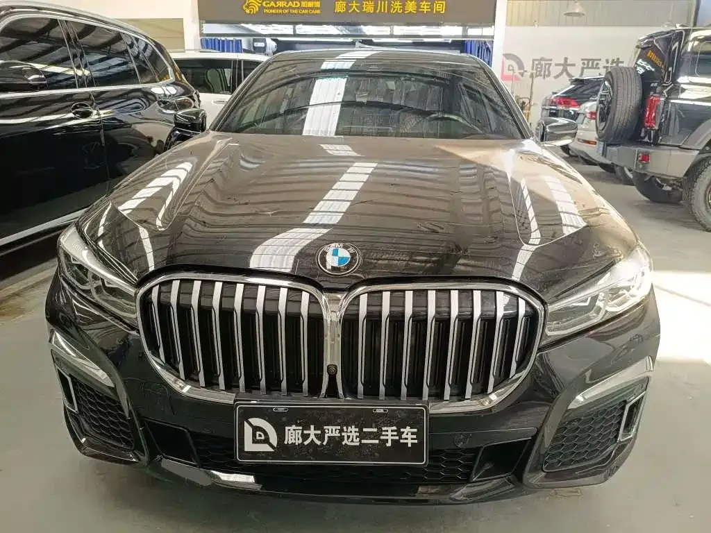 BMW 7 Series 2021 из CN, фото 2