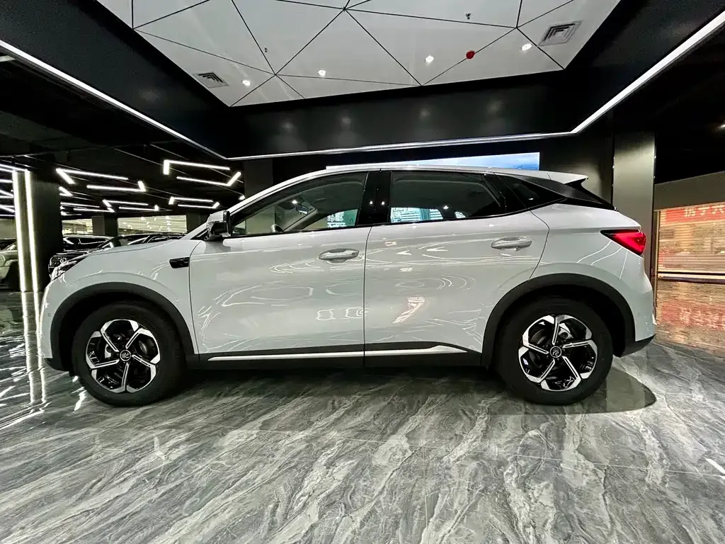BYD Yuan Plus 2025 из CN, фото 8