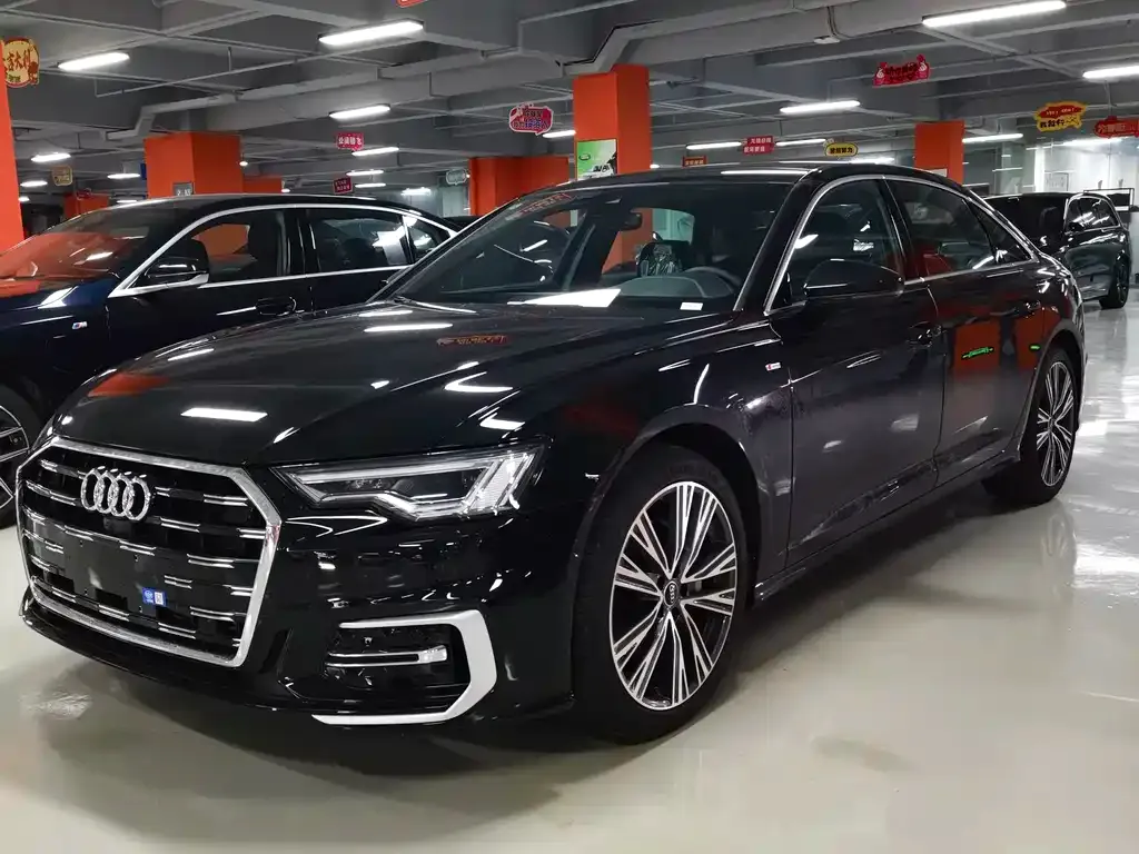 Audi A6L — фото 1