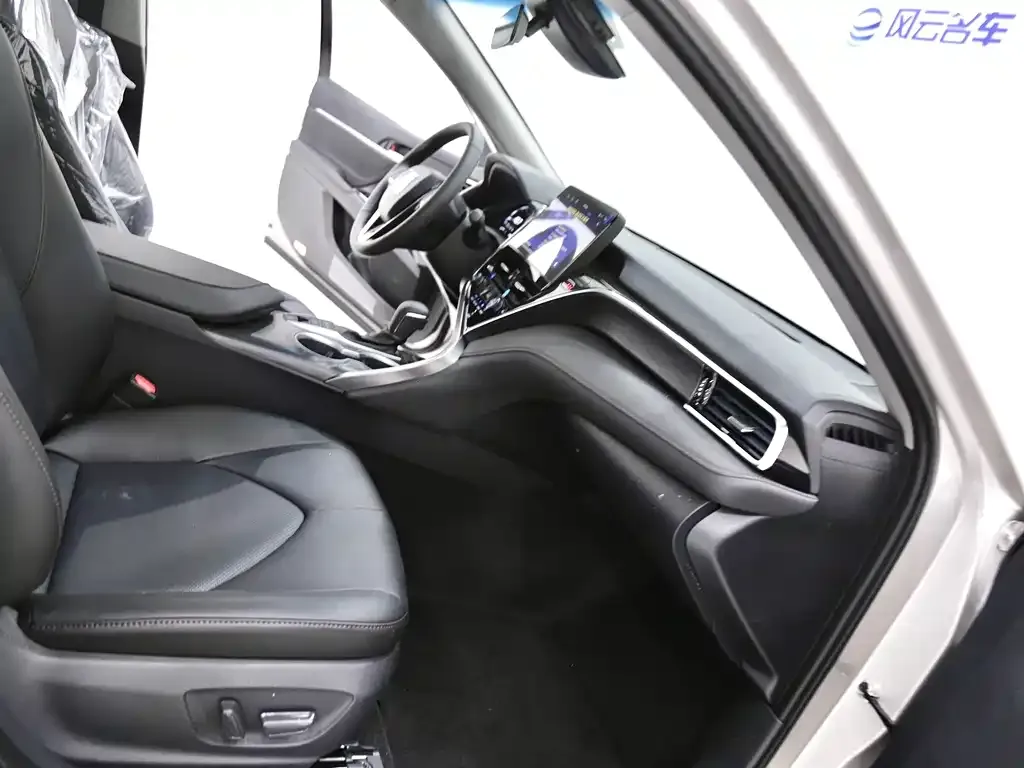 Toyota Camry 2022 из CN, фото 3