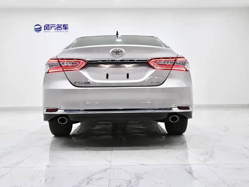 Toyota Camry 2022 из CN, фото 8
