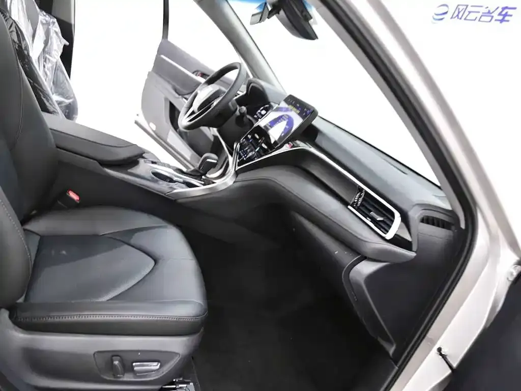 Toyota Camry 2022 из CN, фото 9