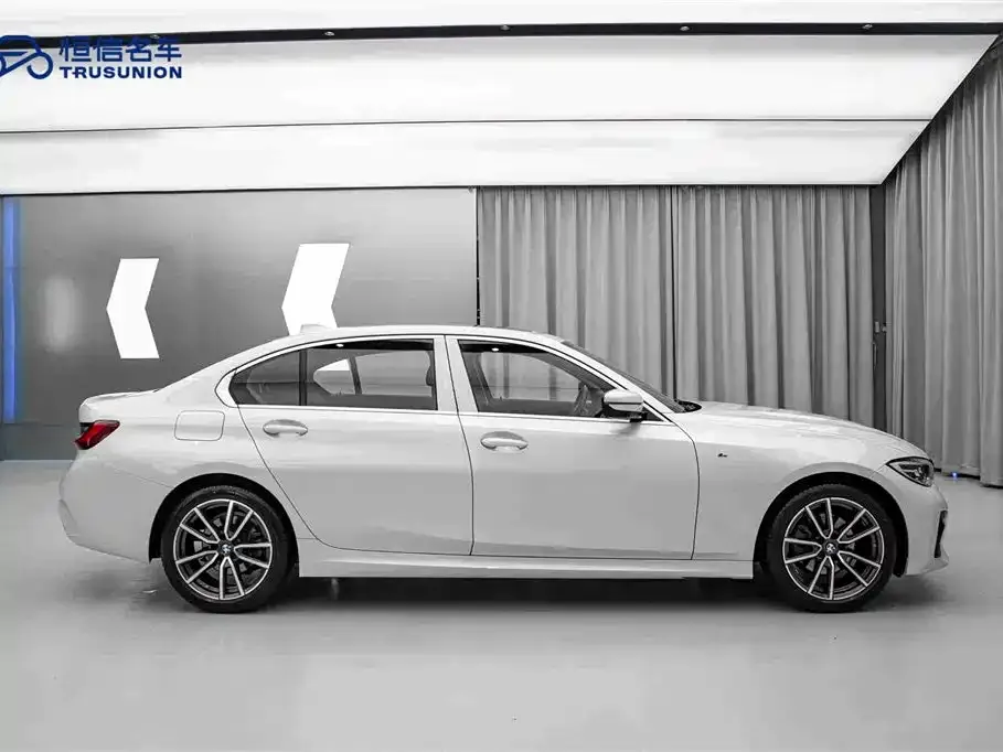 BMW 3 Series 2022 из CN, фото 4