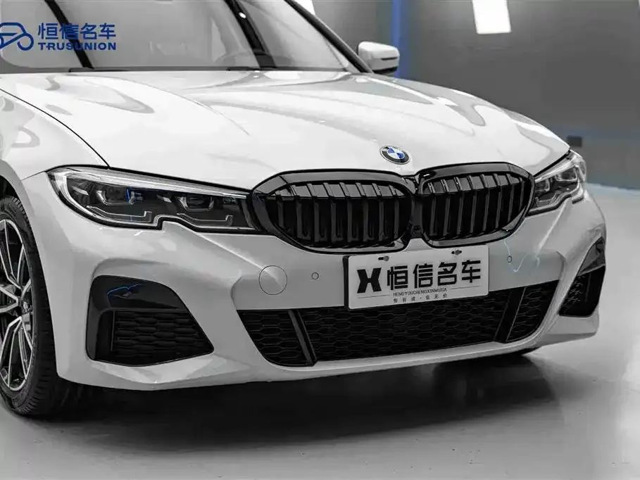 BMW 3 Series 2022 из CN, фото 9