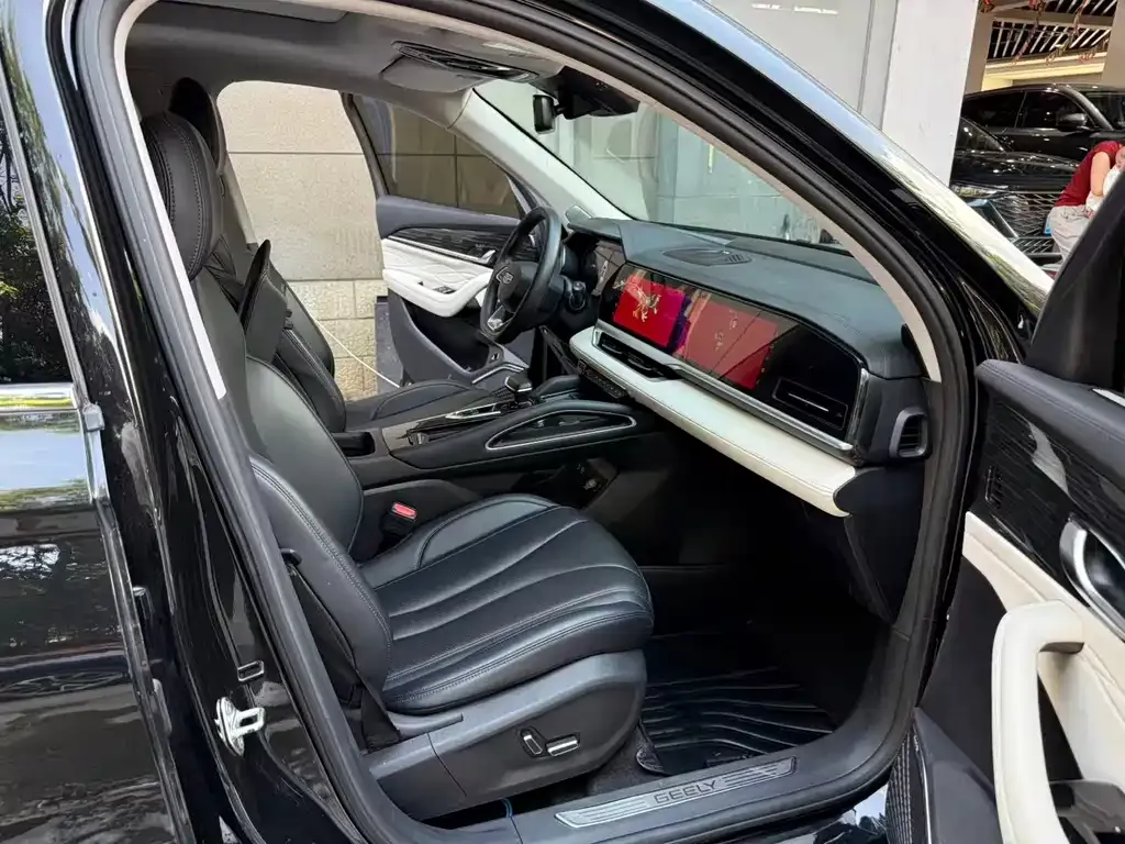 Geely Xingyue L 2023 из CN, фото 4