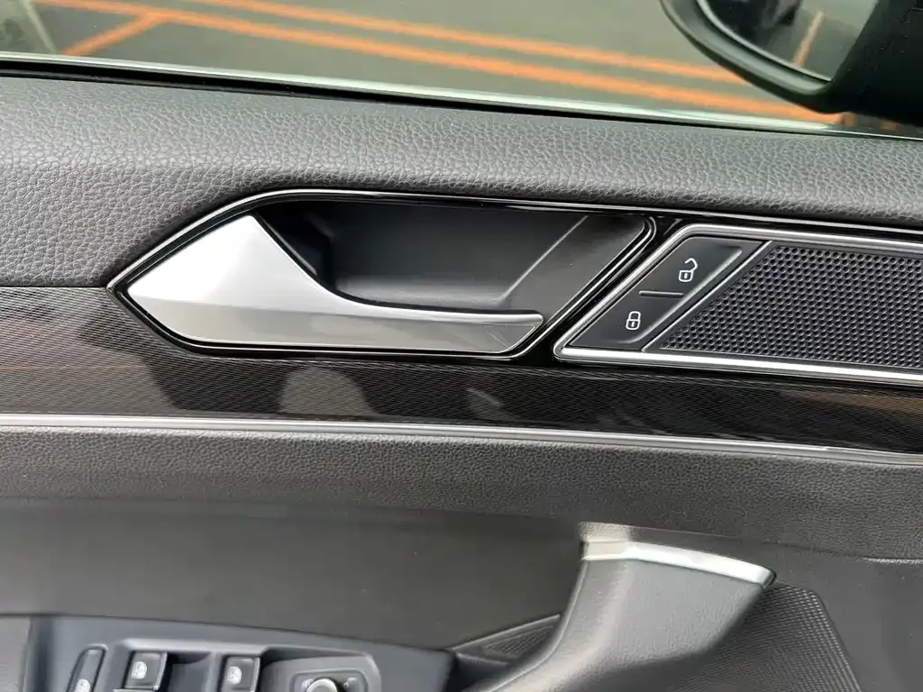Volkswagen Magotan 2022 из CN, фото 10