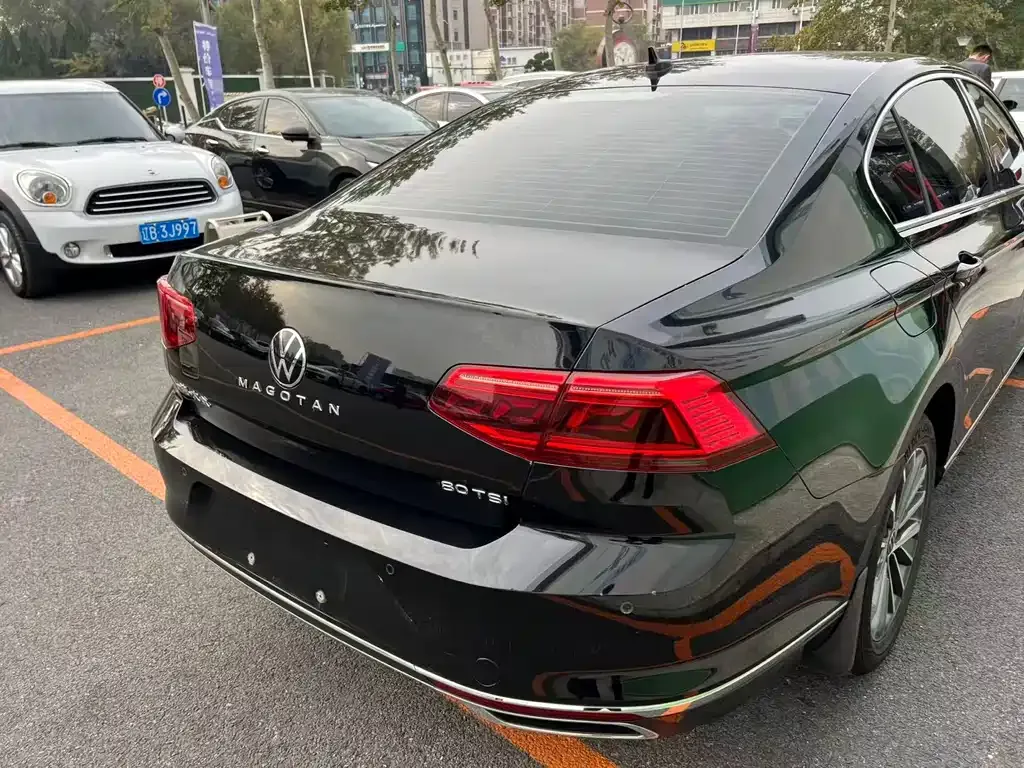 Volkswagen Magotan 2022 из CN, фото 5