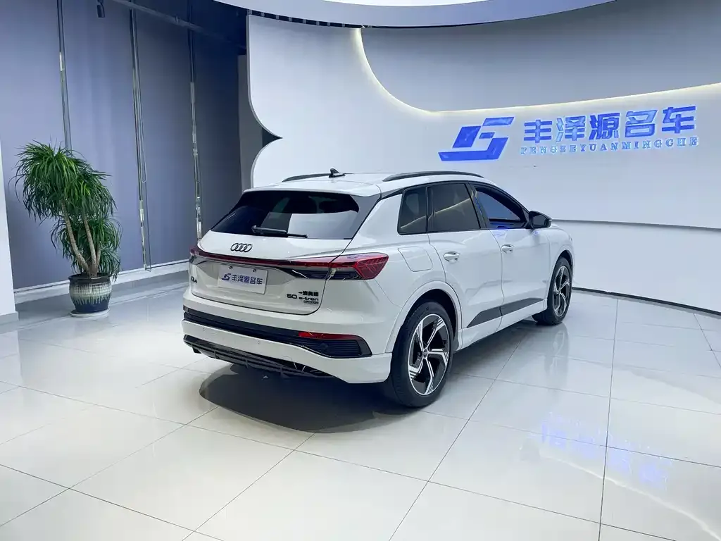 Audi Q4 e-tron 2024 из CN, фото 3