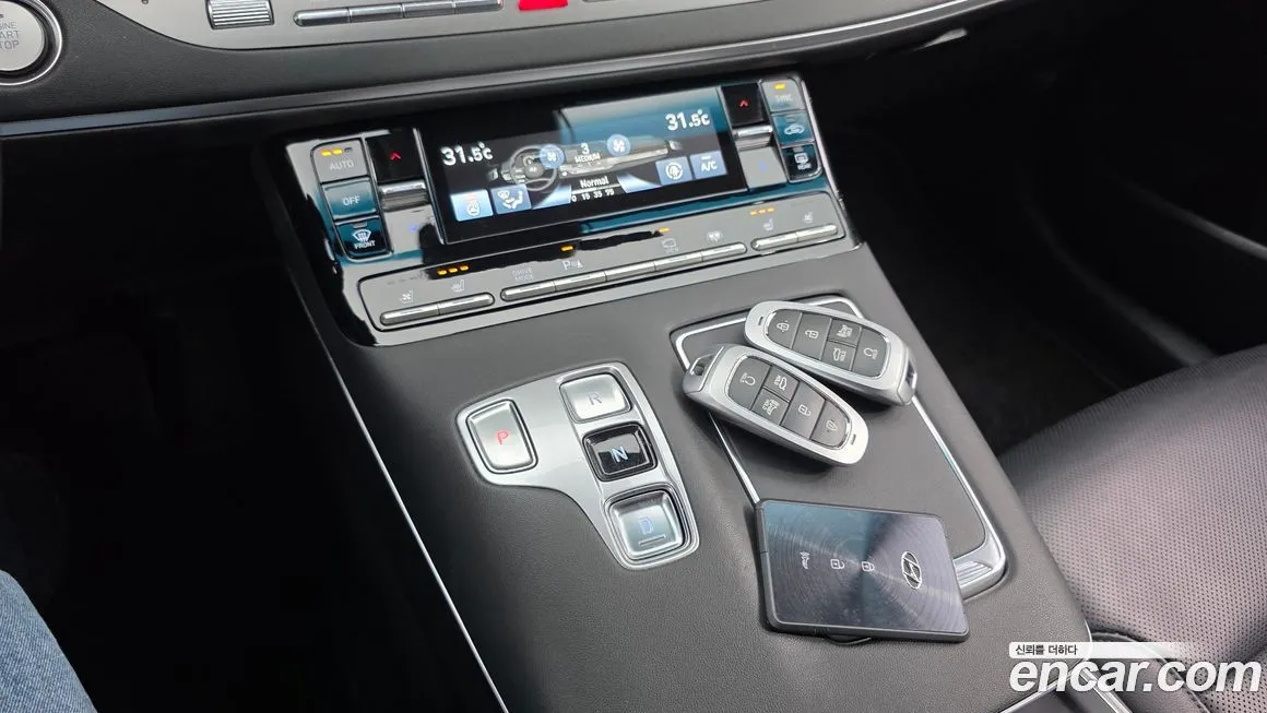 Hyundai Grandeur — фото 9