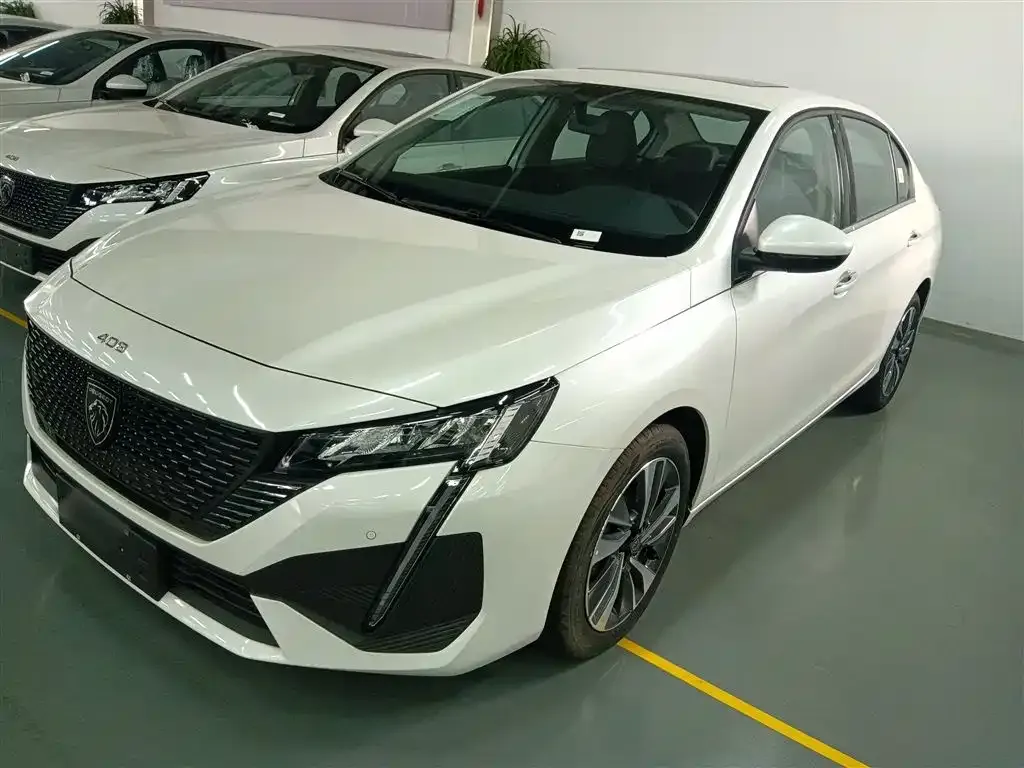 Peugeot 408 2025 из CN, фото 1