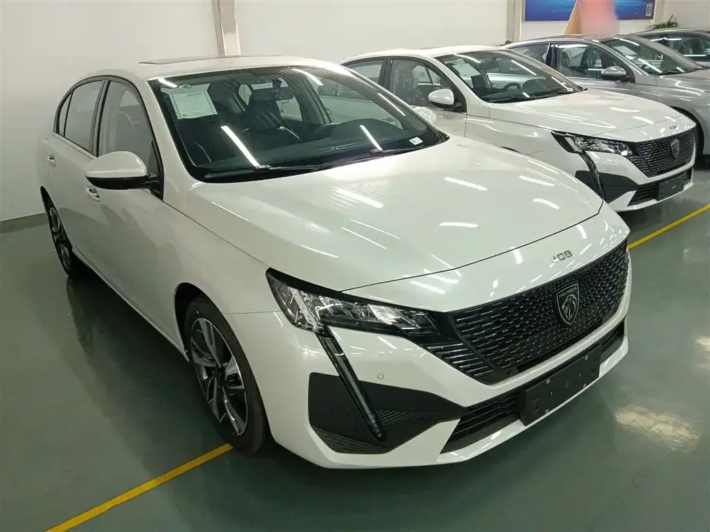 Peugeot 408 2025 из CN, фото 4