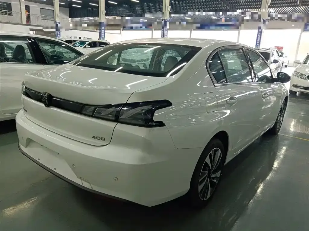Peugeot 408 2025 из CN, фото 7