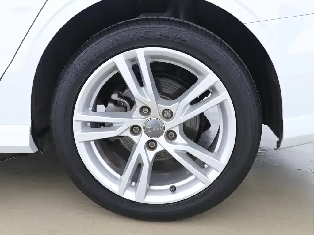 Audi A3 2021 из CN, фото 9