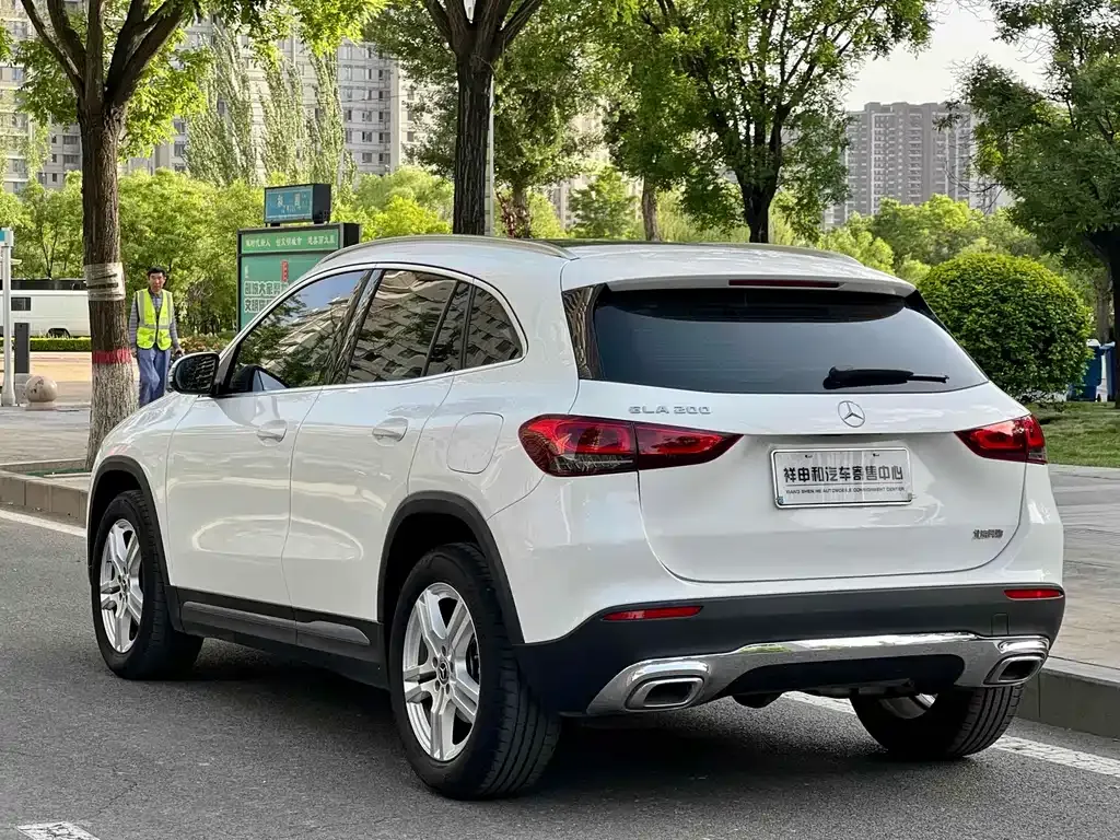 Mercedes-Benz GLA 2023 из CN, фото 10