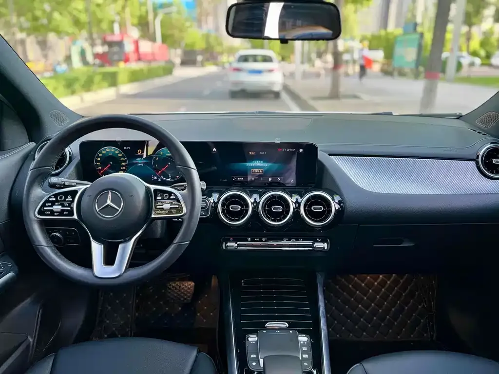 Mercedes-Benz GLA 2023 из CN, фото 8
