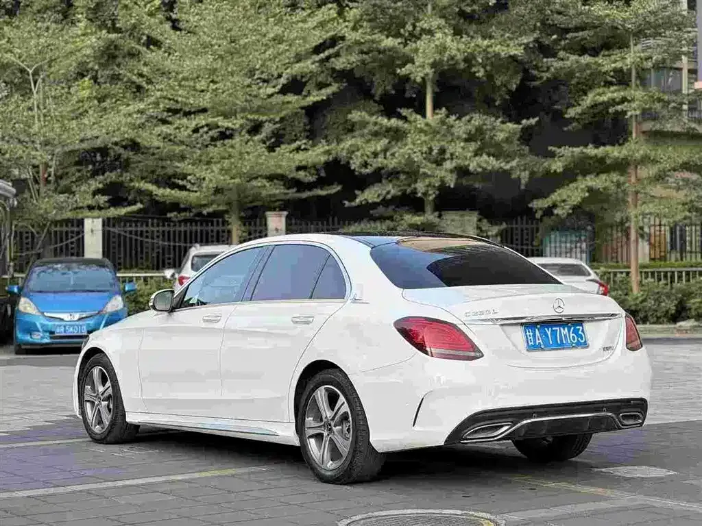 Mercedes-Benz C-Class — фото 4