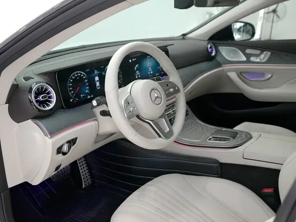 Mercedes-Benz CLS — фото 7