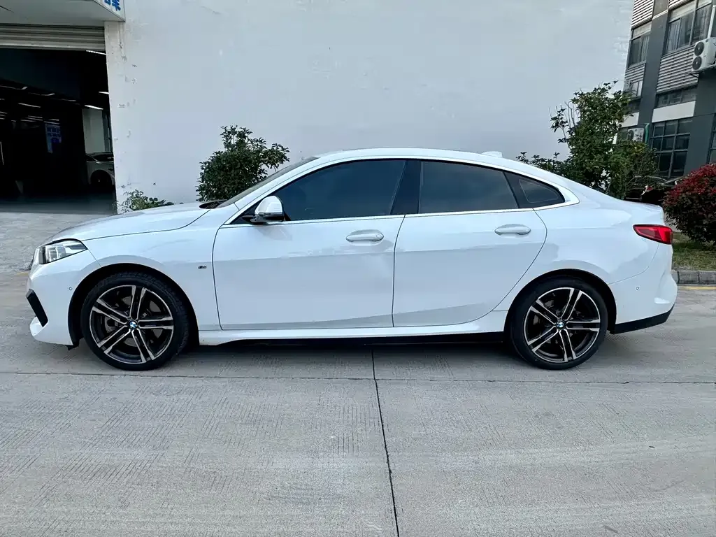 BMW 2 Series (Import) 2022 из CN, фото 3