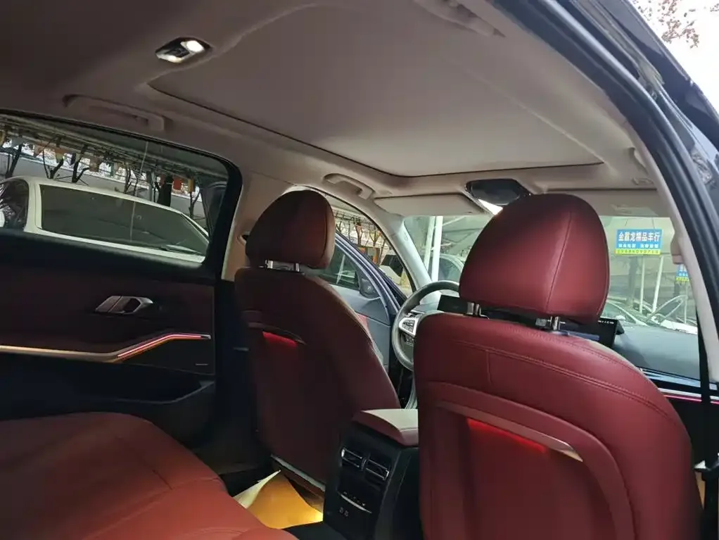 BMW 3 Series 2023 из CN, фото 6