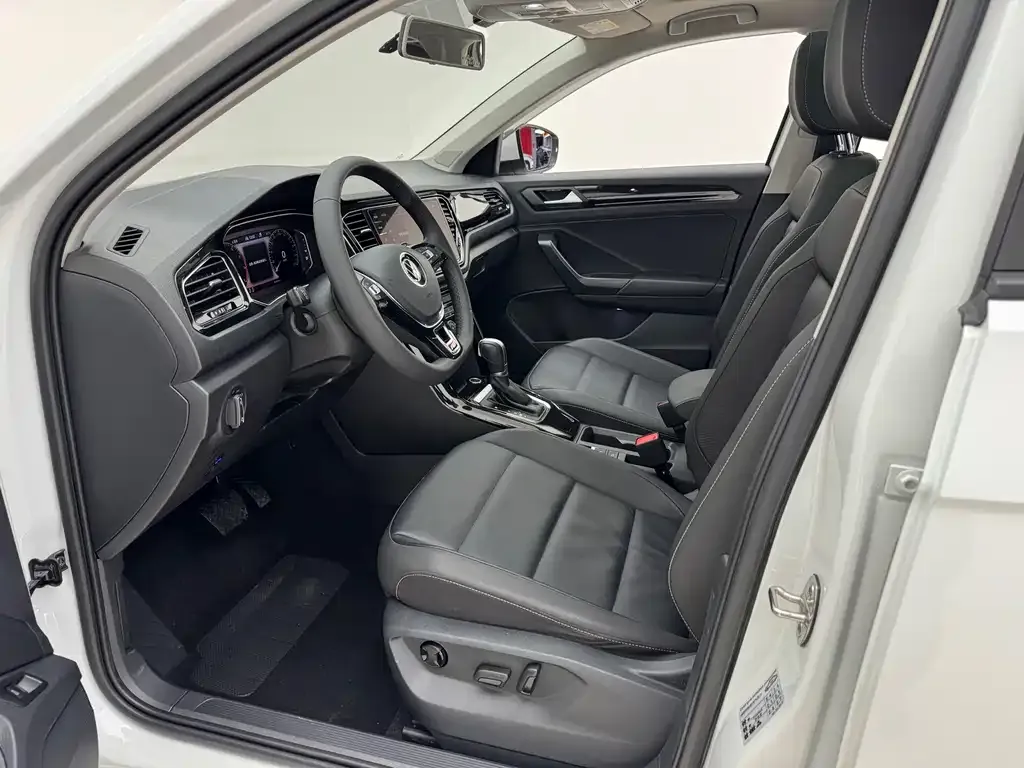 Volkswagen T-Roc 2022 из CN, фото 9