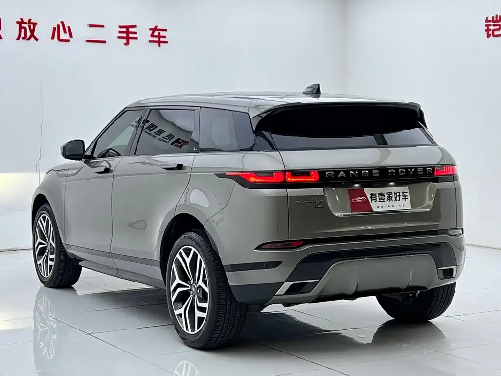 Land Rover Evoque — фото 6