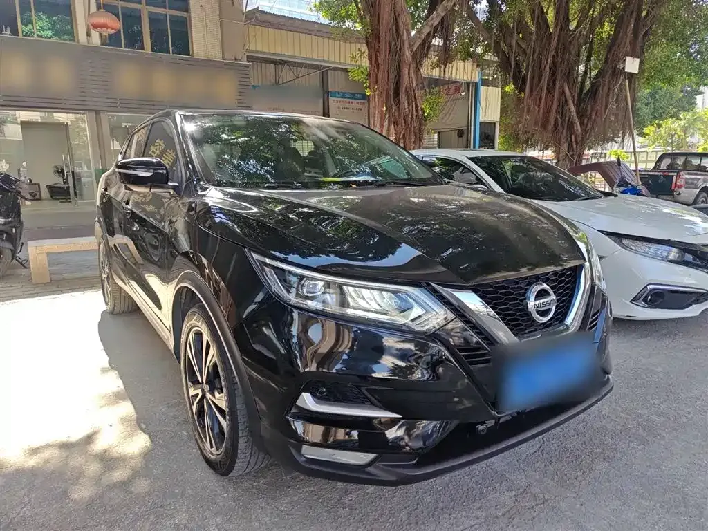Nissan Qashqai — фото 4