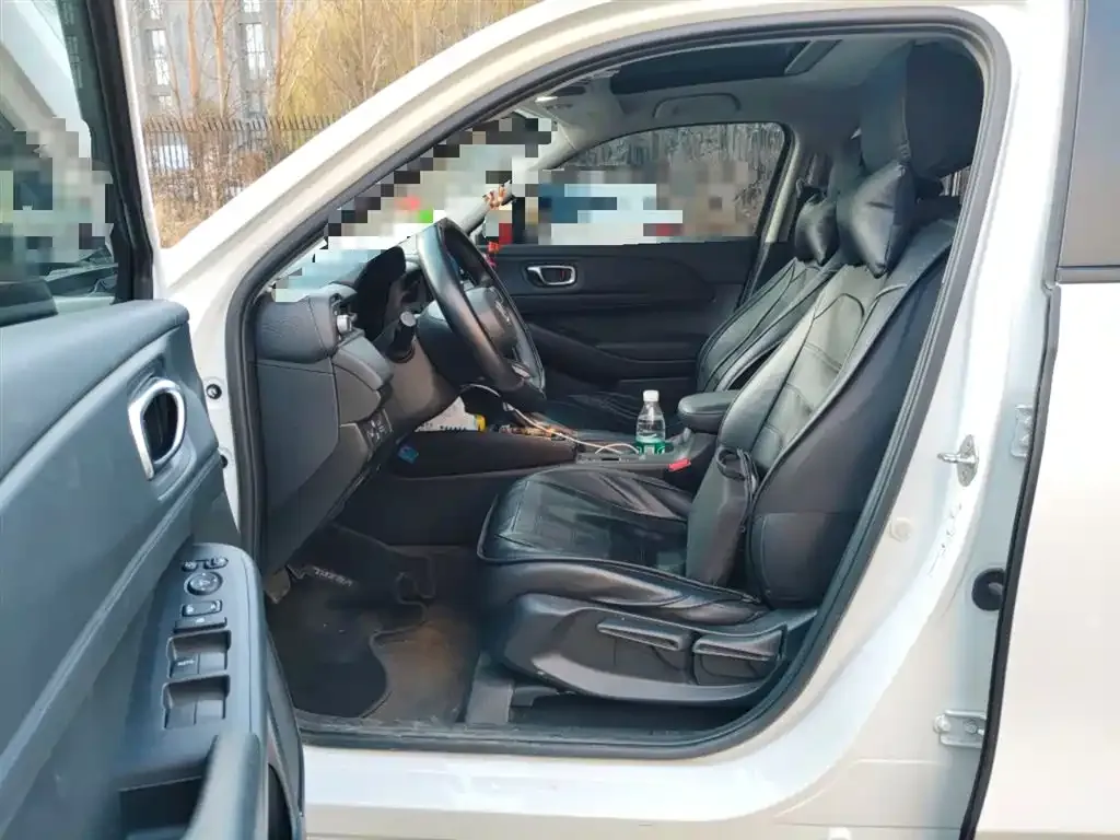 Honda Vezel 2024 из CN, фото 8