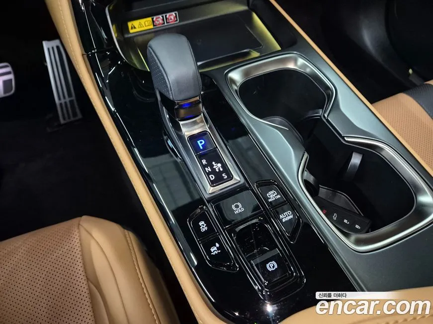 Lexus NX 2025 из KR, фото 9